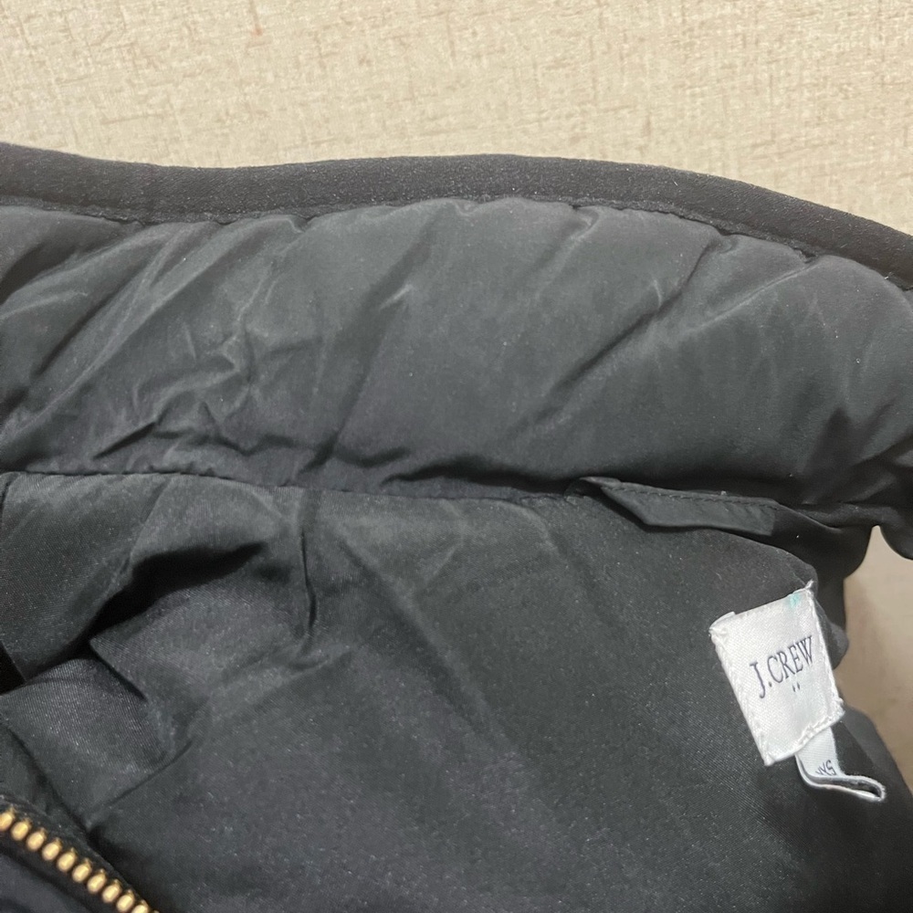 J.Crew XXS puffer vest jacket with snap pockets in black - Picture 4 of 8